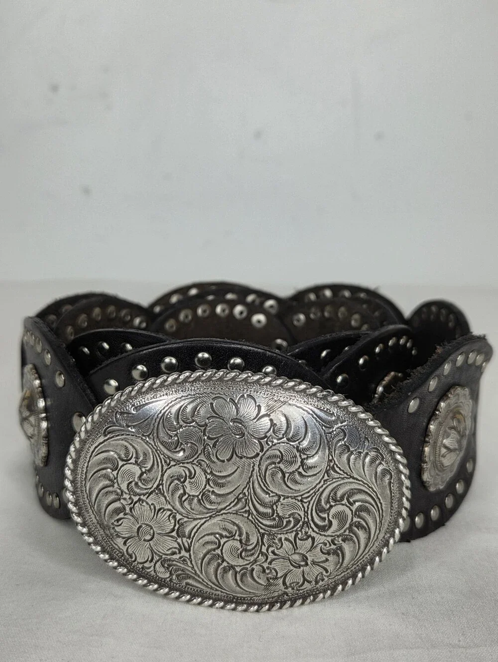 Fossil Size L Women's Belt Black Genuine Leather Silver-tone Buckle & Studs